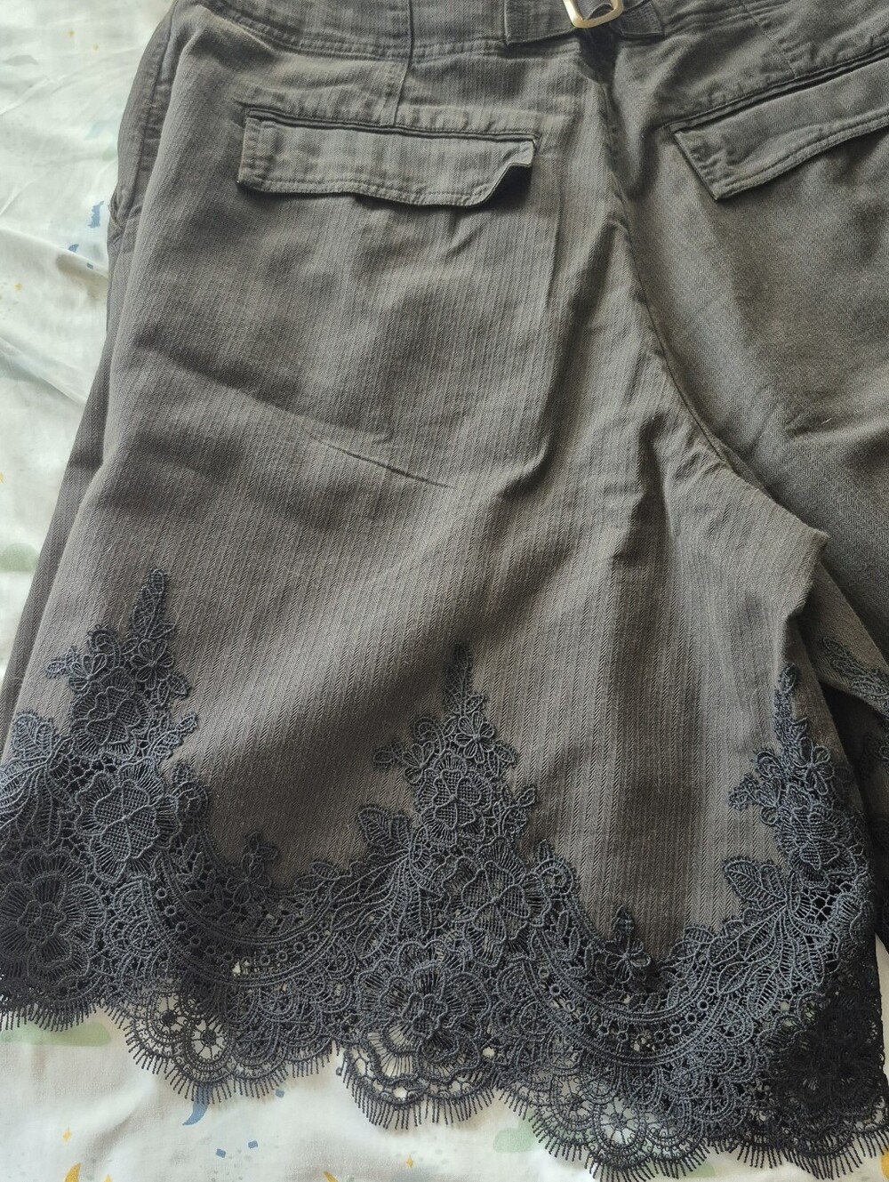 NWT★ Anthropologie Lace Hem Pants / 14 - Picture 11 of 12